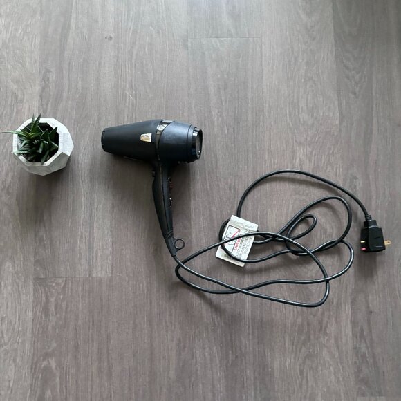 ghd Black AIR 1.0 Hair Dryer - Picture 1 of 10